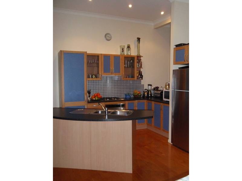 14a Gloucester Street, Highgate Hill QLD 4101