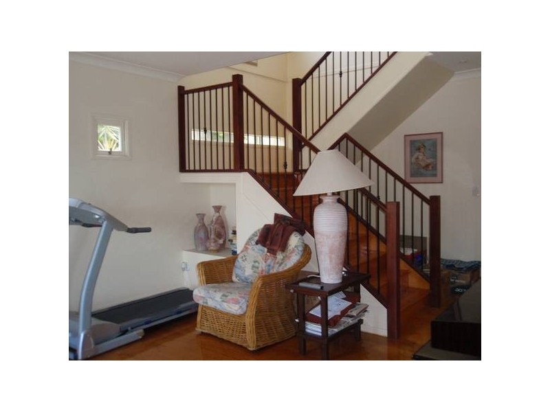 14a Gloucester Street, Highgate Hill QLD 4101