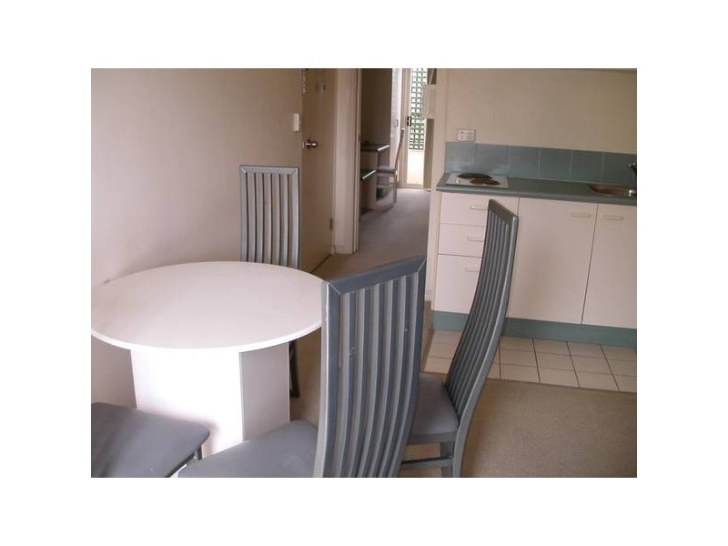 32/21 Edmonstone Street, South Brisbane QLD 4101