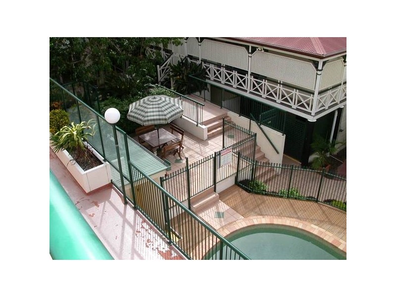 32/21 Edmonstone Street, South Brisbane QLD 4101