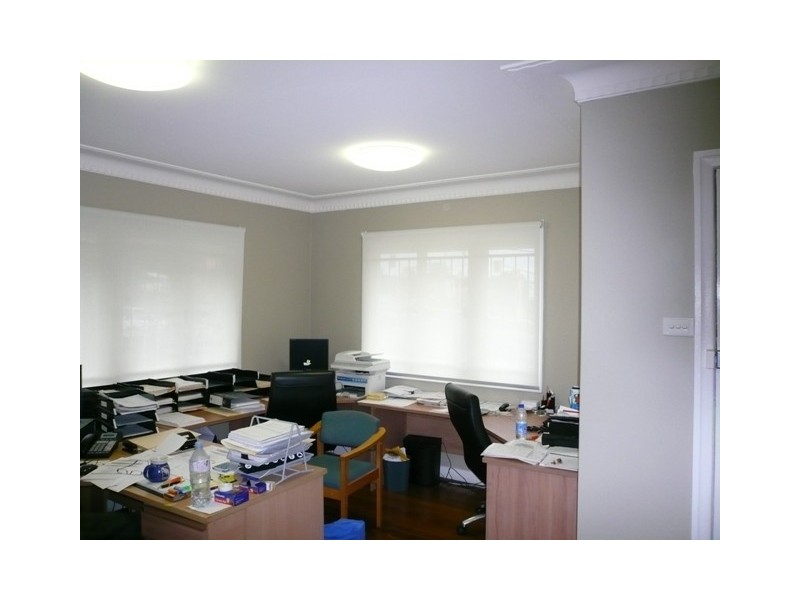 2 School Road (Cnr Ipswich Road), Yeronga QLD 4104