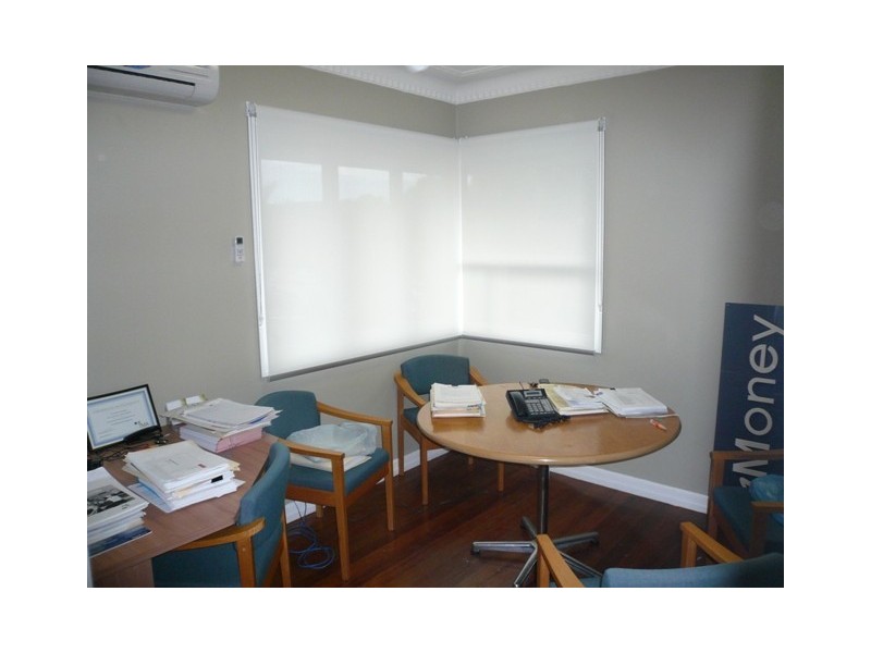 2 School Road (Cnr Ipswich Road), Yeronga QLD 4104