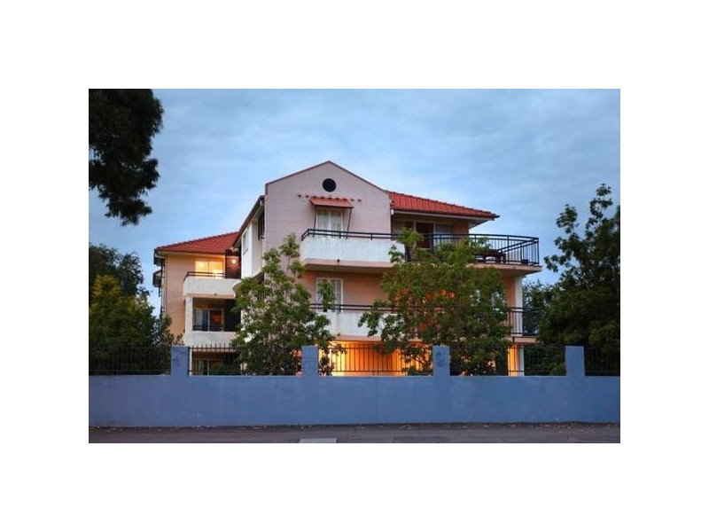 8/18 Dornoch Terrace, West End QLD 4101