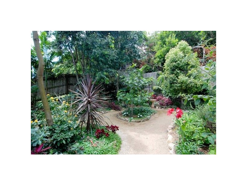 15c Brighton Road, Highgate Hill QLD 4101