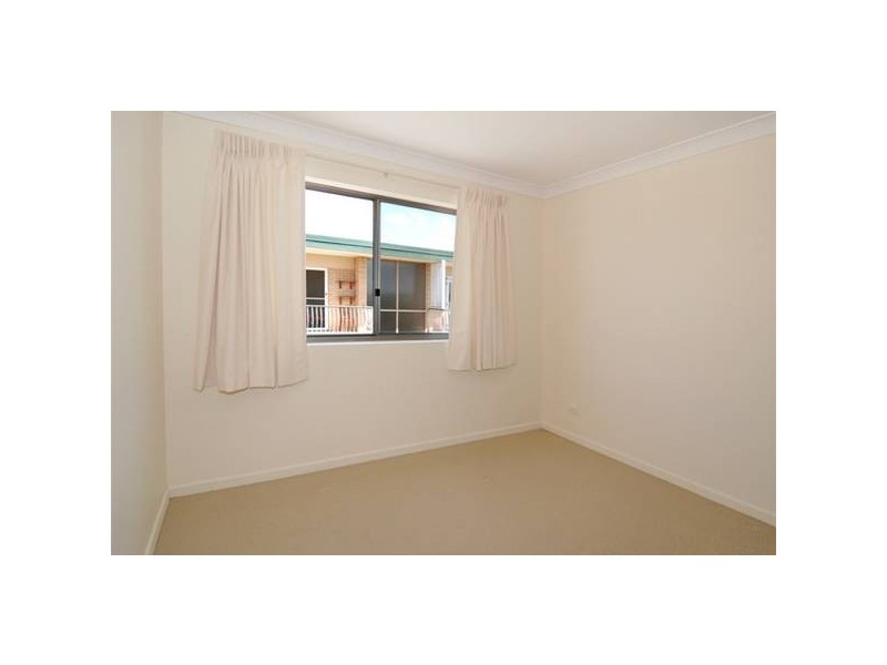 6/18 Raby Road, Coorparoo QLD 4151