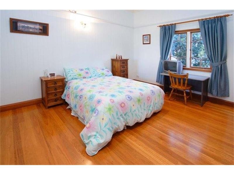 Coorparoo QLD 4151