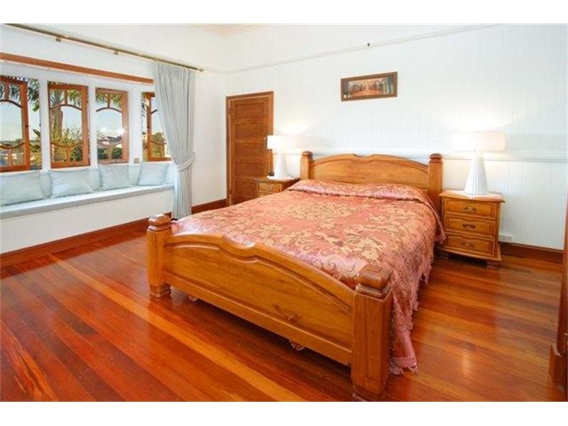 Coorparoo QLD 4151
