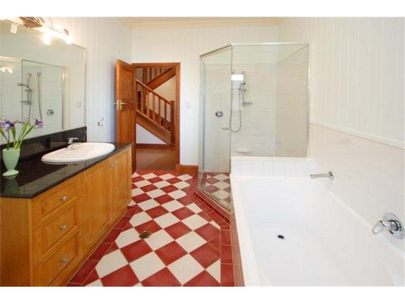 Coorparoo QLD 4151