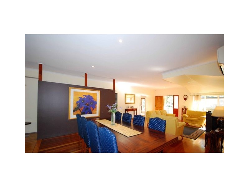 20 Dalston Street, Newmarket QLD 4051