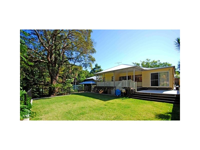 20 Dalston Street, Newmarket QLD 4051