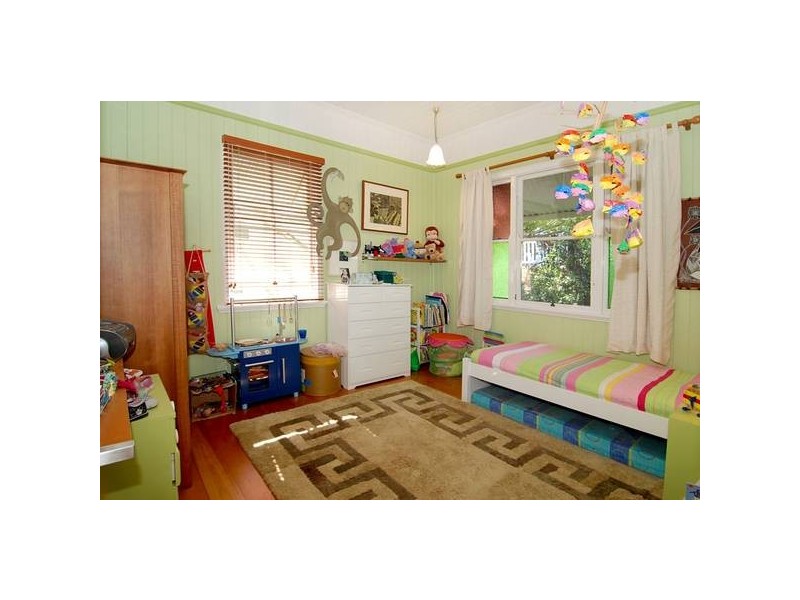 4 Ganges Street, West End QLD 4101