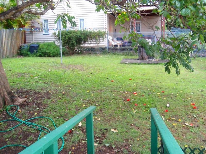 120 Ridge Street, Greenslopes QLD 4120