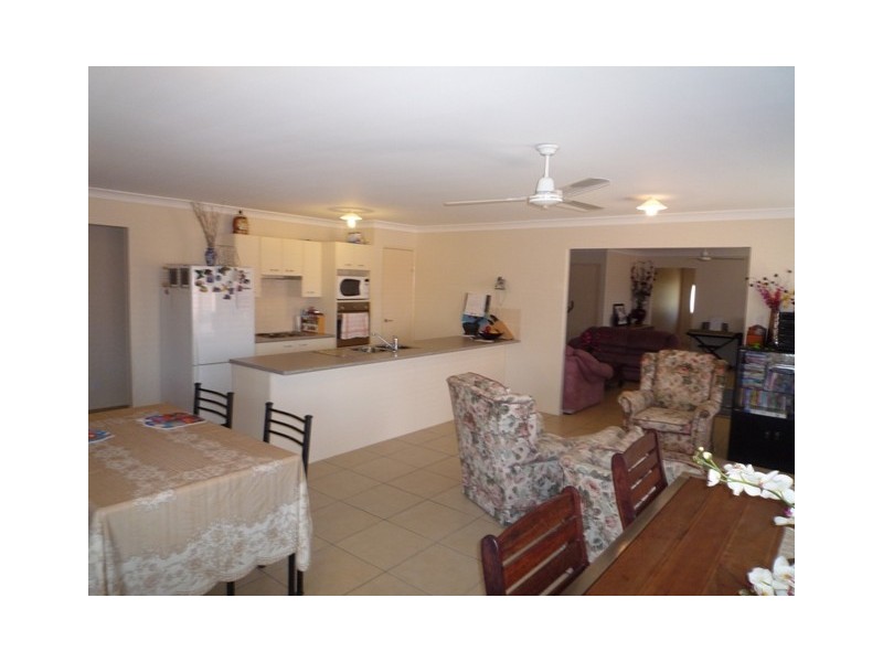 7 Haimes Court, Collingwood Park QLD 4301