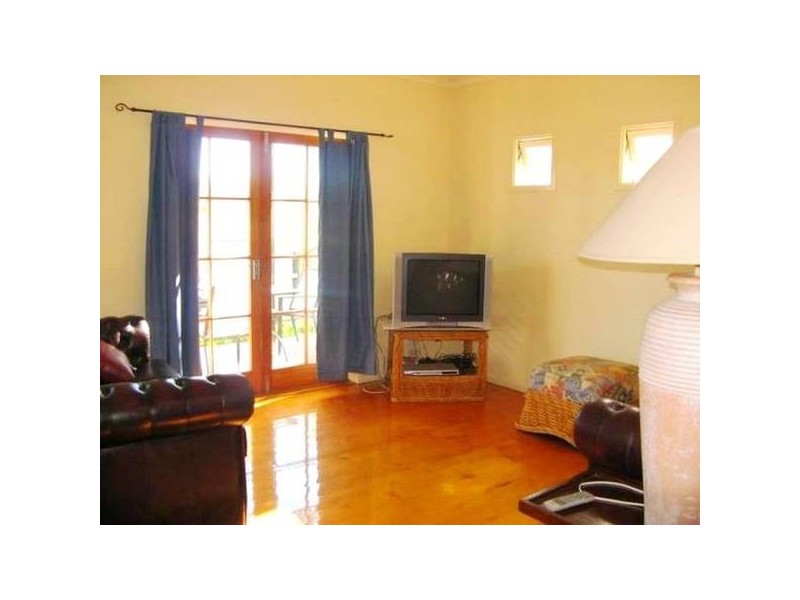 14a Gloucester Street, Highgate Hill QLD 4101