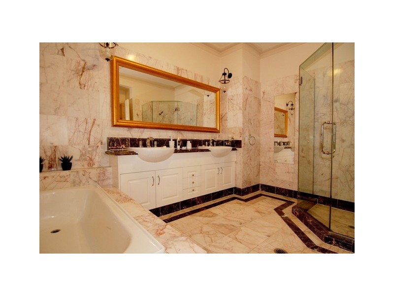 33/208 Adelaide Street, Brisbane QLD 4000