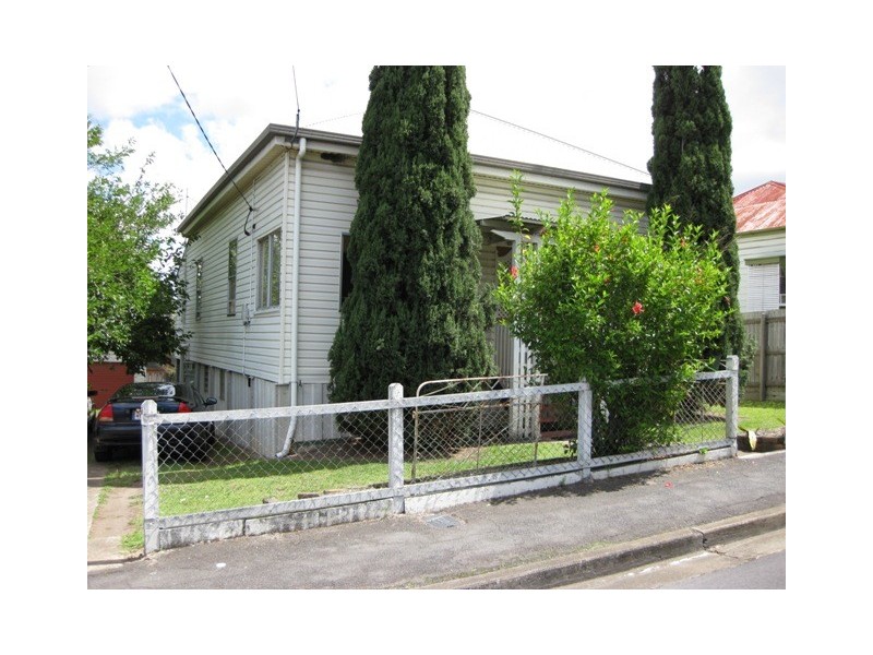 12 Wilton Street, Woolloongabba QLD 4102