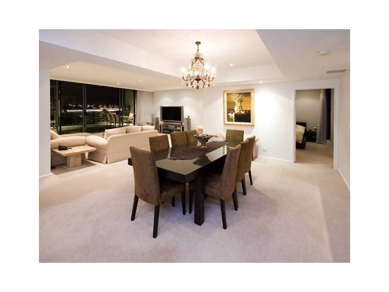 2406/182 Grey Street, South Brisbane QLD 4101