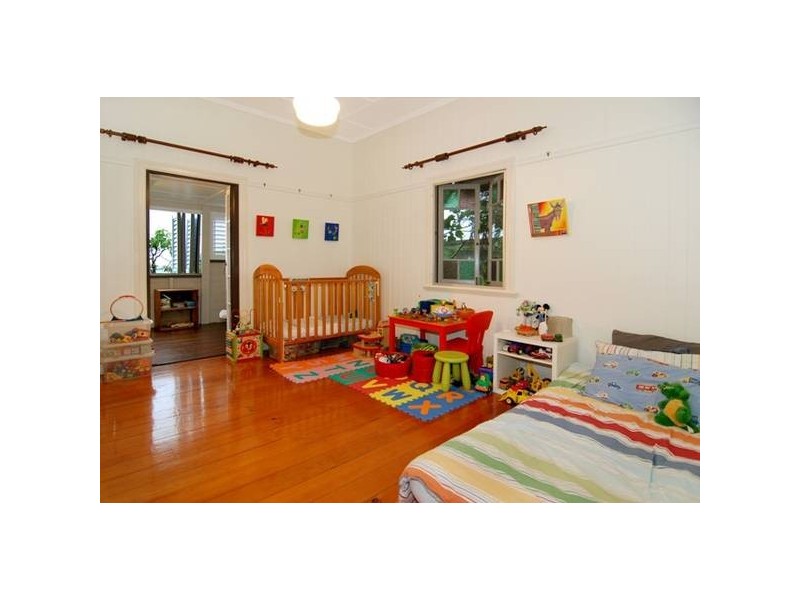 20 Crowther Street, West End QLD 4101