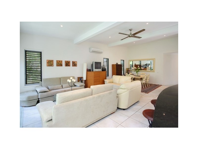 87 Gray Road, West End QLD 4101