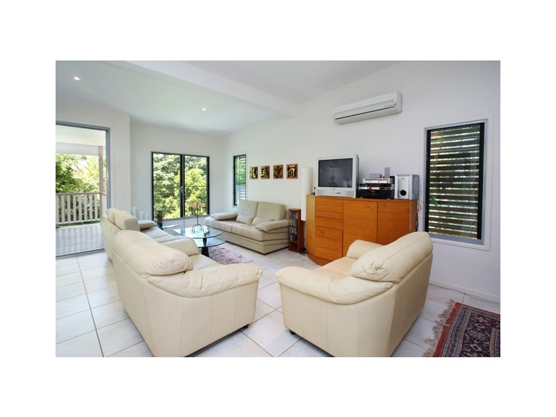 87 Gray Road, West End QLD 4101