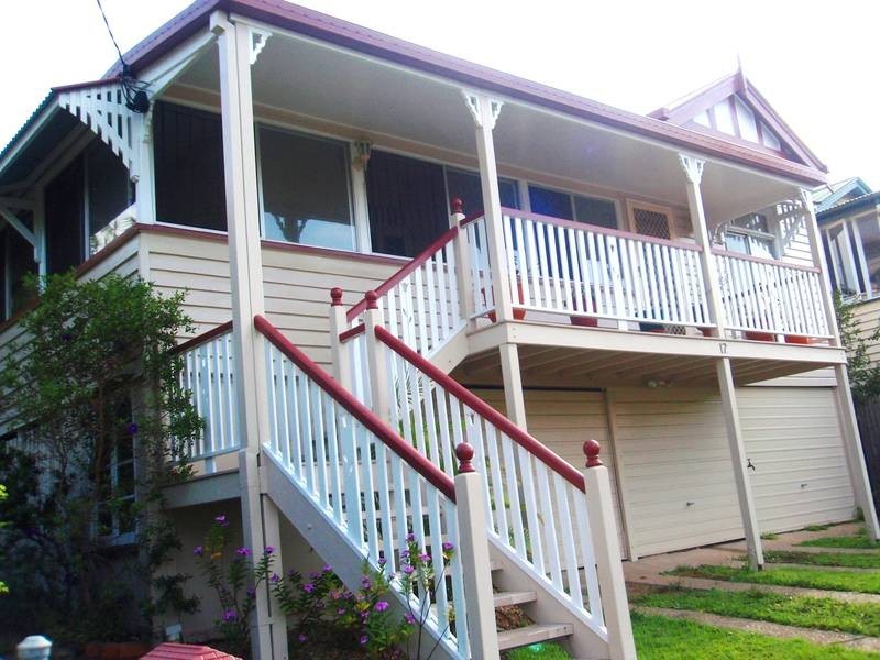17 Palmerston Street, Annerley QLD 4103