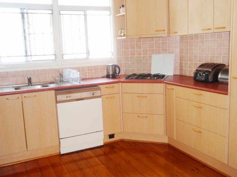 17 Palmerston Street, Annerley QLD 4103