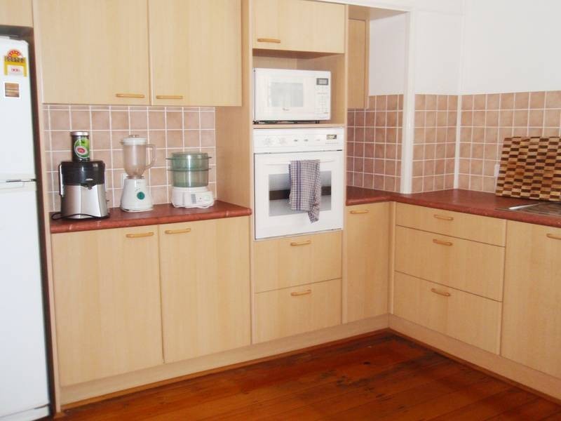 17 Palmerston Street, Annerley QLD 4103