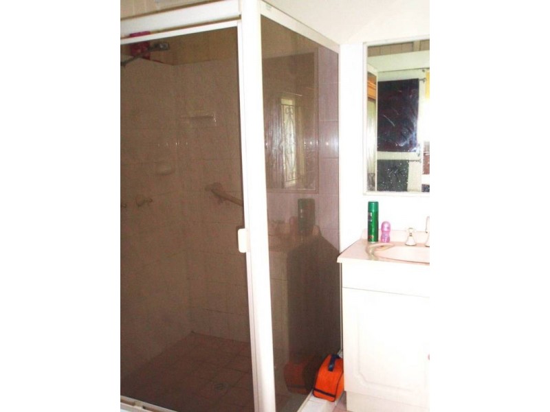 17 Palmerston Street, Annerley QLD 4103