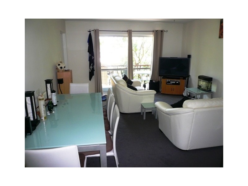 2/17 Hunter Street, Greenslopes QLD 4120