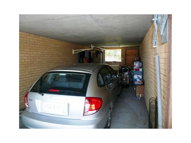 2/17 Hunter Street, Greenslopes QLD 4120