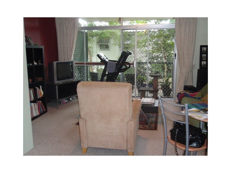 4/96 Agnew Street, Norman Park QLD 4170