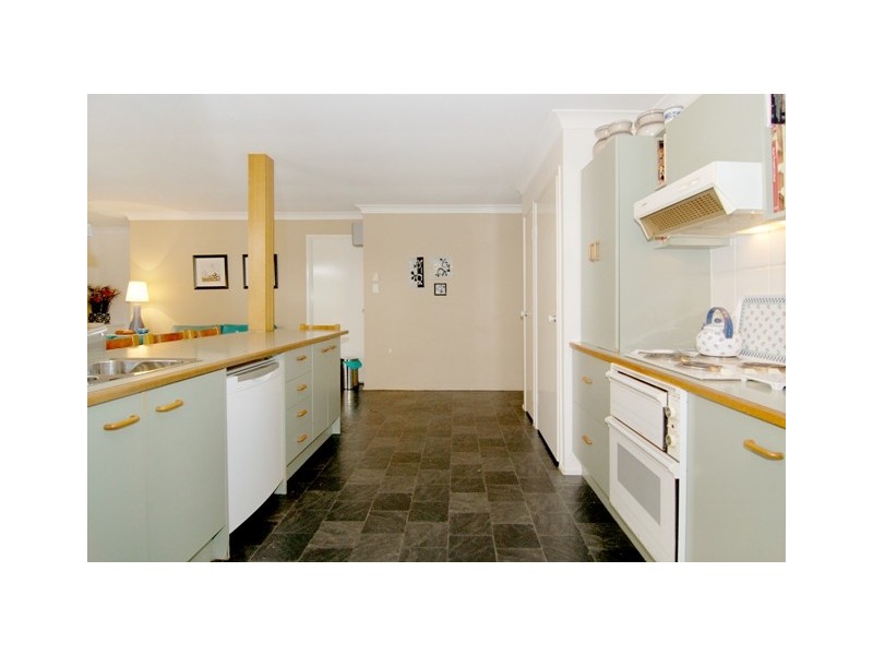 15 Balmerino Drive, Carina QLD 4152