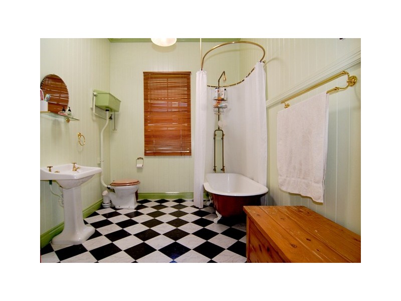 2 Ganges Street, West End QLD 4101