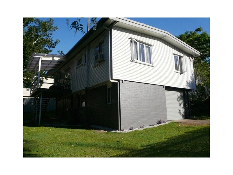 21 Princeton Street, Kenmore QLD 4069