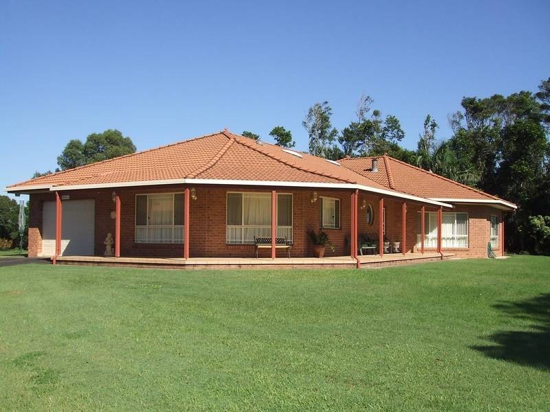 4 Perry Place, Cumbalum NSW 2478