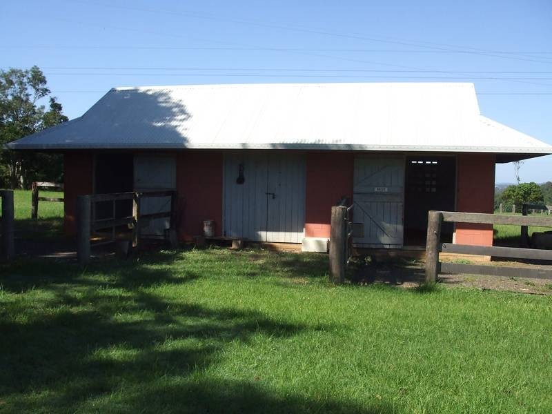 4 Perry Place, Cumbalum NSW 2478