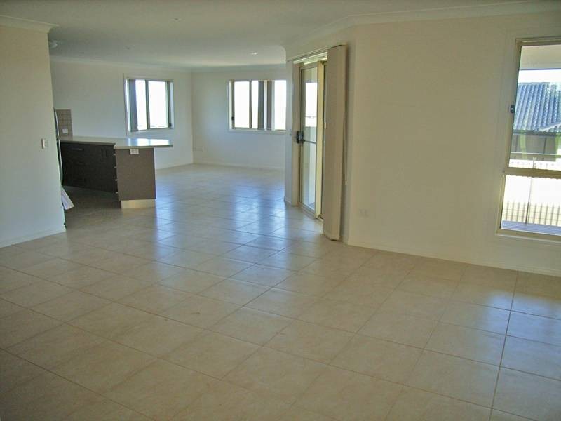 2/29 Unara Parkway, Cumbalum NSW 2478