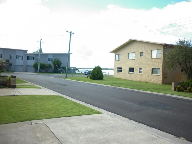 2/5 Latta Avenue, Ballina NSW 2478