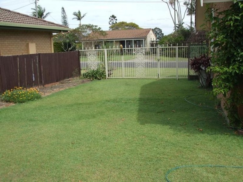 32 Daydream Avenue (also know as 28 Linderman Street), West Ballina NSW 2478