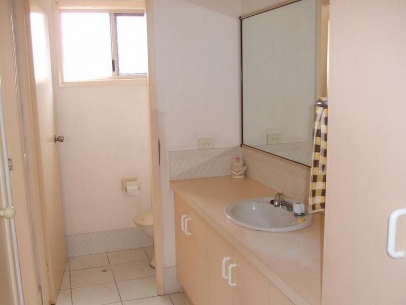 32 Daydream Avenue (also know as 28 Linderman Street), West Ballina NSW 2478