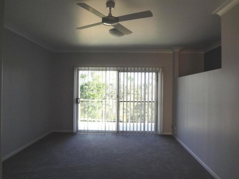 2/24 Chilcott Circuit, Cumbalum NSW 2478