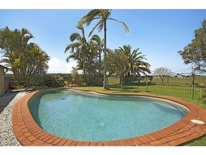 57 Reedy Creek Road, Empire Vale NSW 2478