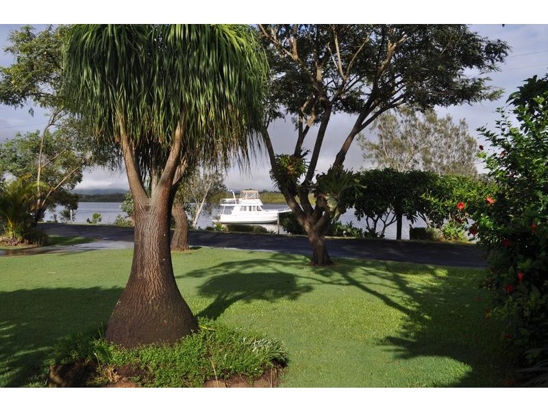 262 River Drive, Empire Vale NSW 2478