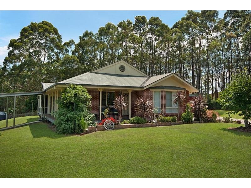 16 Davey Road, Uralba NSW 2477