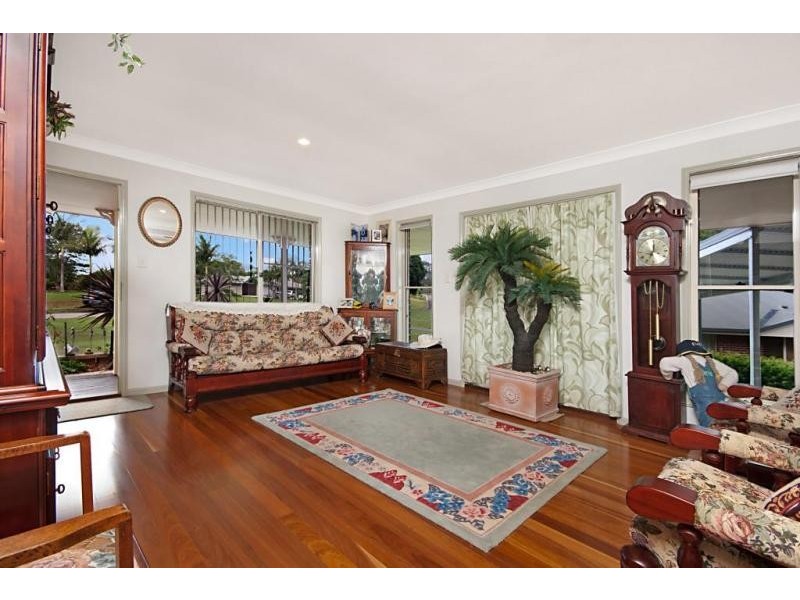 16 Davey Road, Uralba NSW 2477