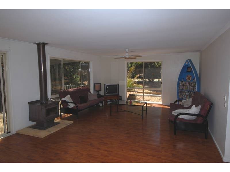 13 Dumossa Avenue, Rosebud VIC 3939