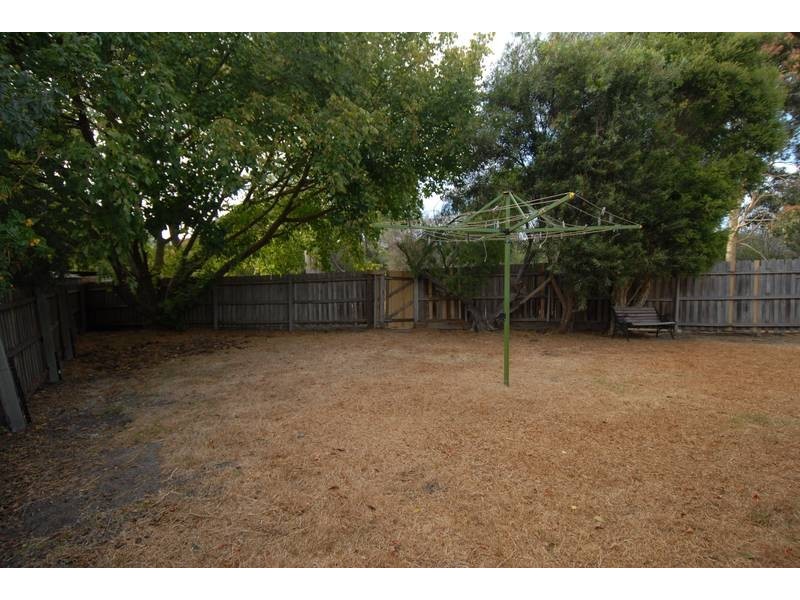 12 Carramar Court, Rosebud VIC 3939