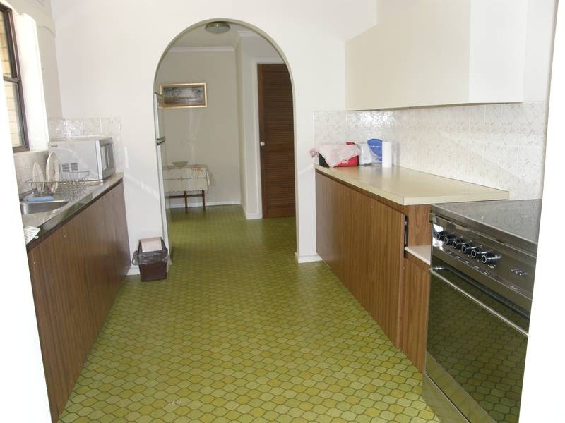 8 Harridge Street, Rosebud VIC 3939