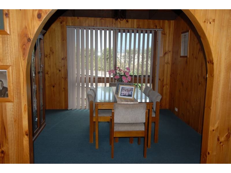 44 Wakool Avenue, Rosebud VIC 3939