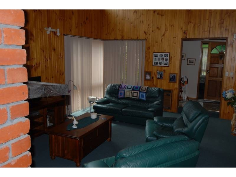 44 Wakool Avenue, Rosebud VIC 3939